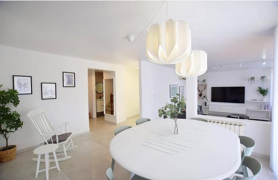 וילה במצפה Villa in North District
