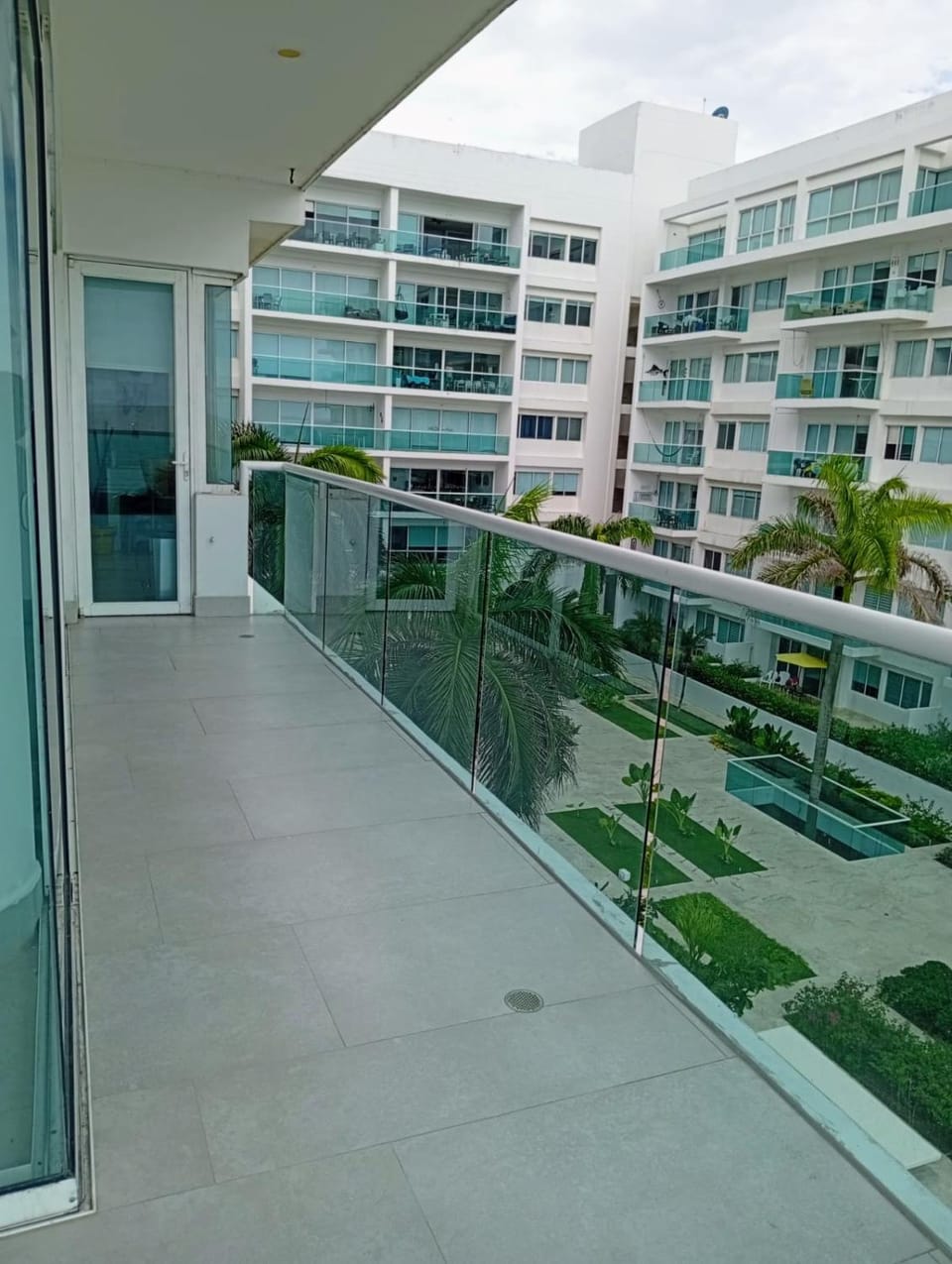 Property building, Balcony/Terrace