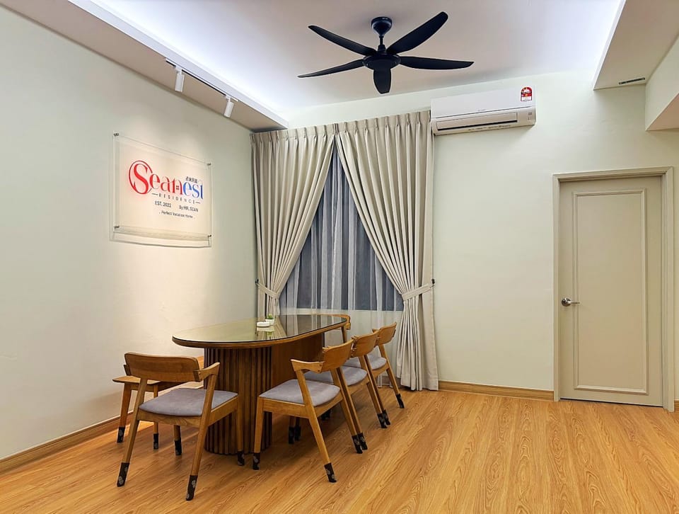 Property logo or sign, Dining area