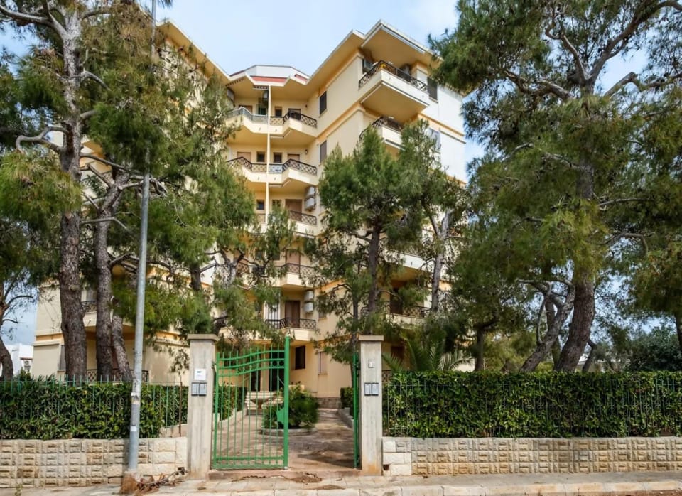 Appartamento Tramonto con balcone Apartment in Apulia
