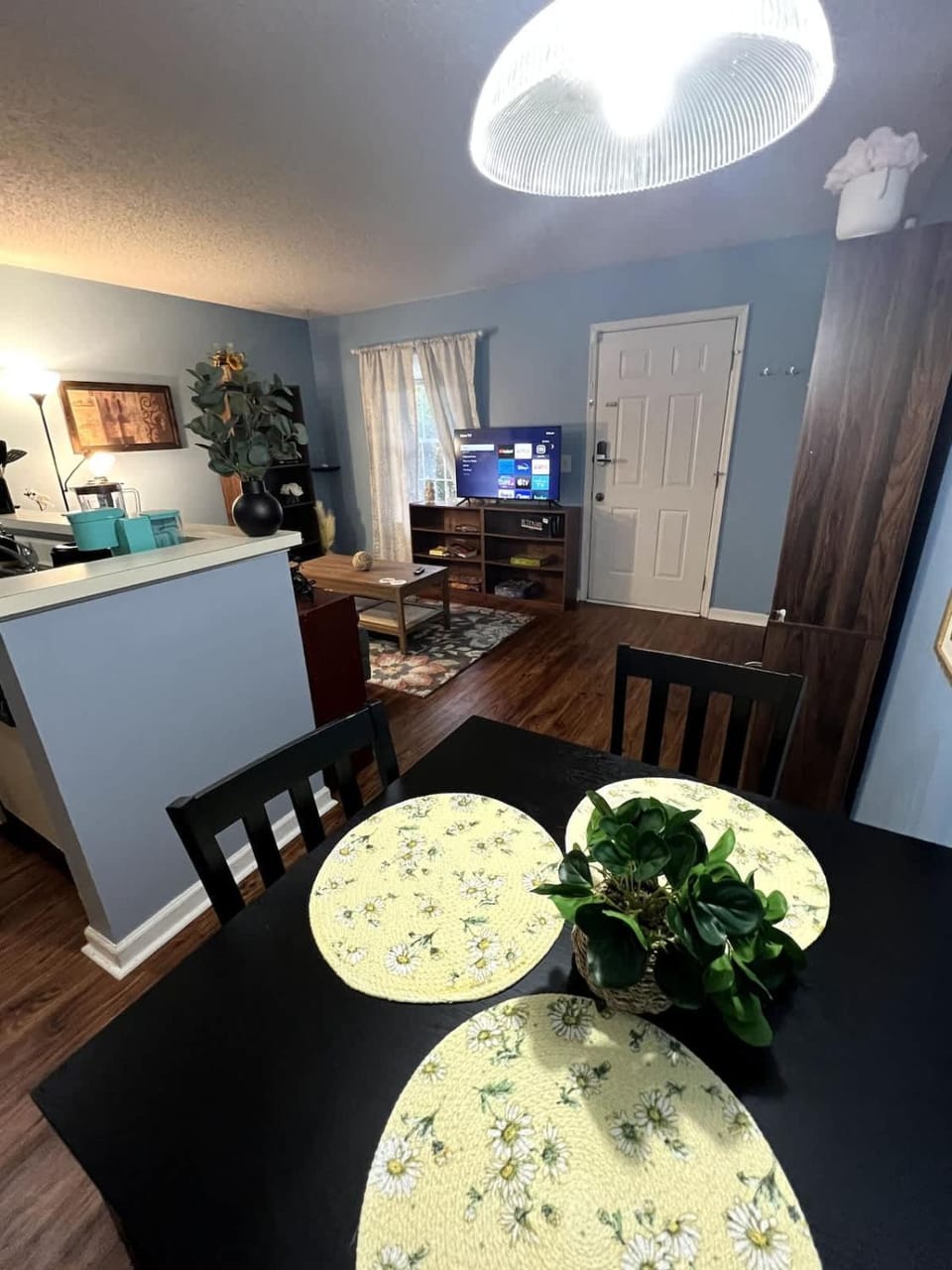 Vet School - Pools Full Kitchen Queen Bed House in Auburn