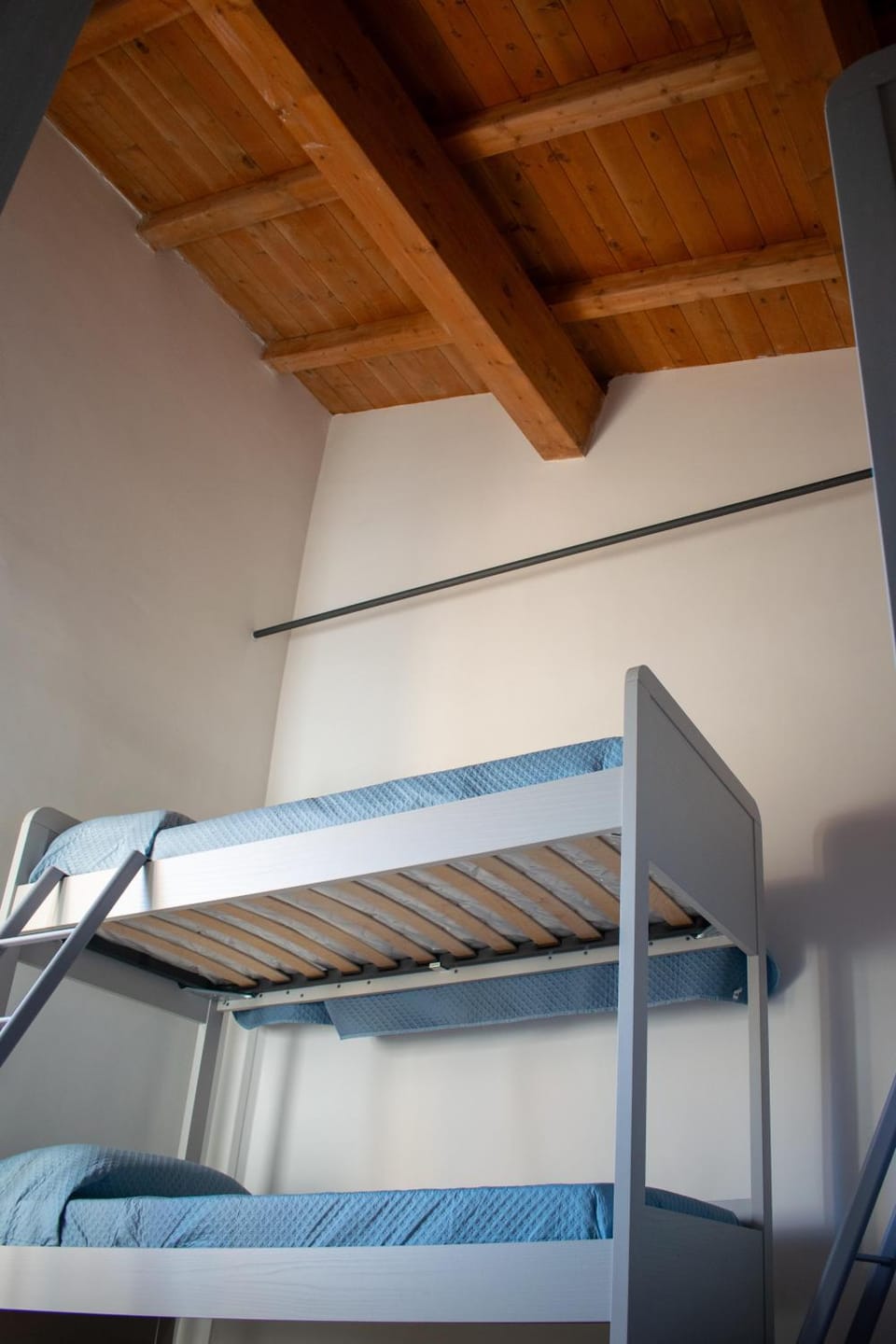 Bed, Photo of the whole room, Bedroom, bunk bed
