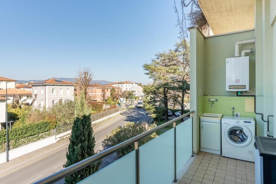 Luporini Apartment - Affitti Brevi Italia Apartment in Lucca