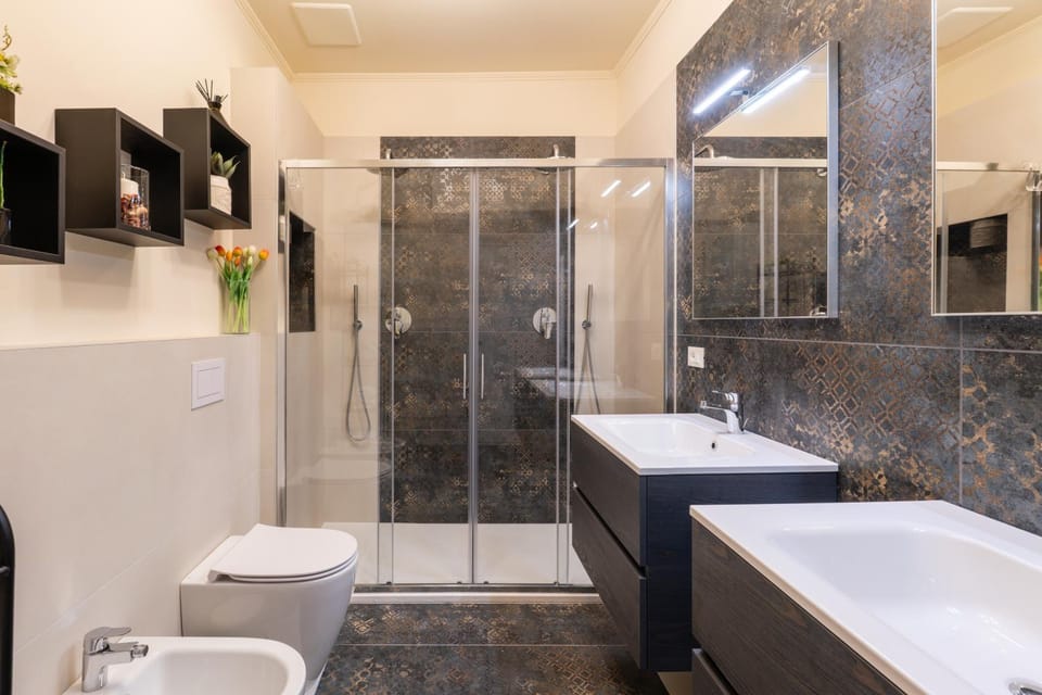 Shower, Toilet, Bathroom, bidet