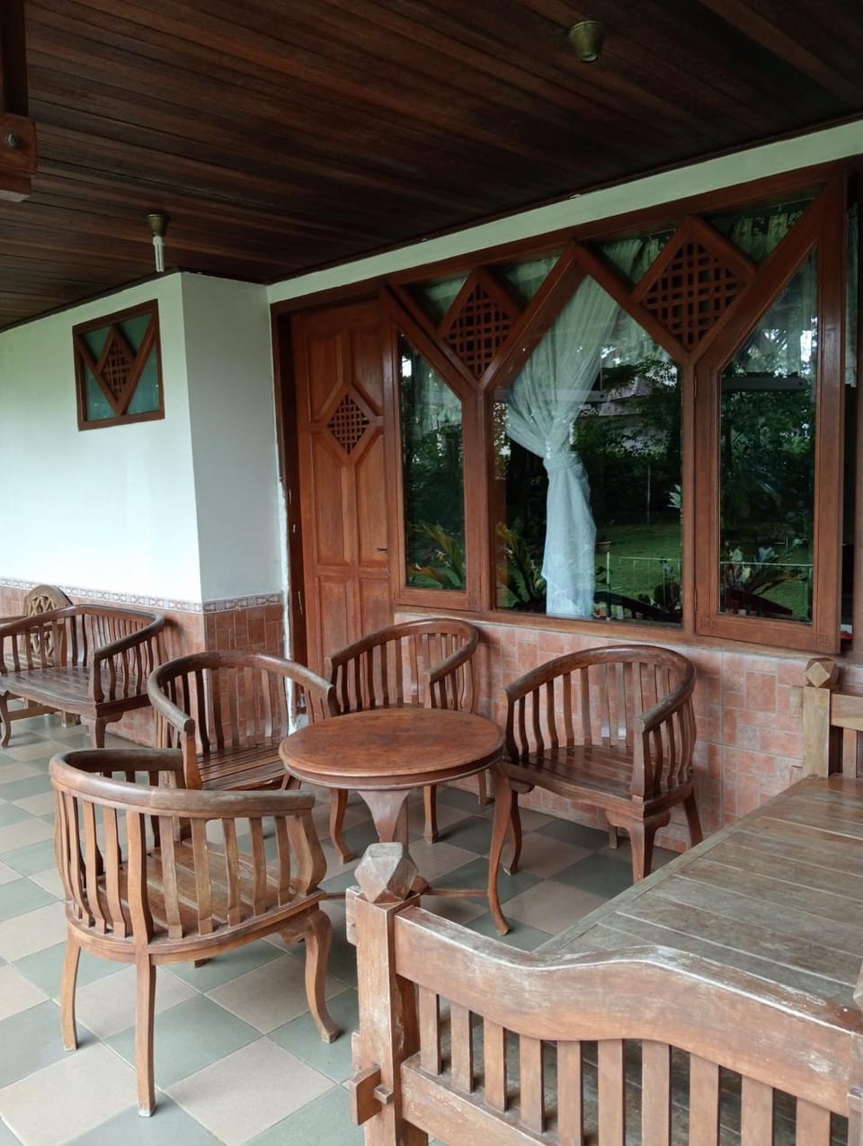 montana vila Villa in Cisarua