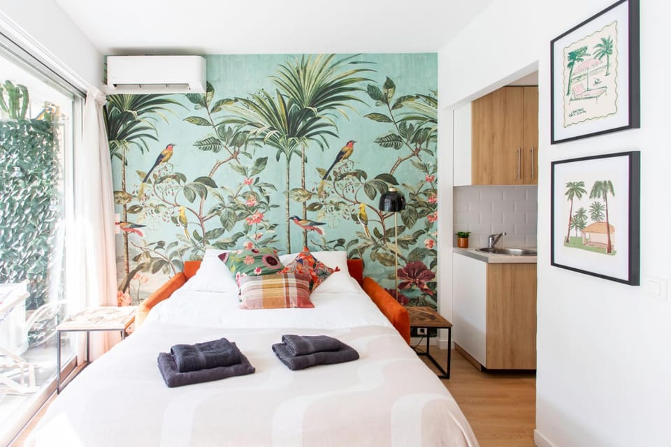 #40 Staywizus - Studio Luxembourg Promenade Swimming pool Roof top Apartment in Nice