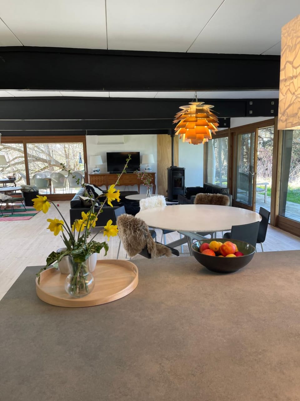 Living room, Dining area