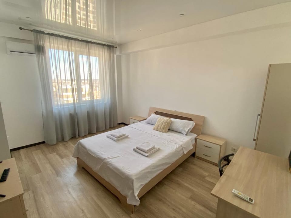 Bed, Bedroom, towels, wardrobe, air conditioner