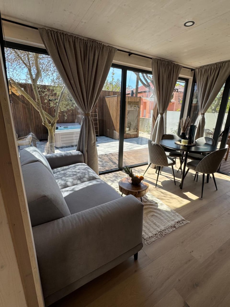 Property building, Bed, Day, Hot Tub, Sauna, Living room, Photo of the whole room, Seating area, Dining area