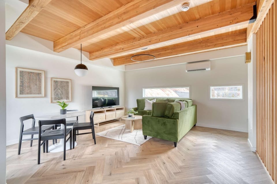 Stay Portland - AlbertaArts Happy Place Townhome - 91 WalkScore House in Portland