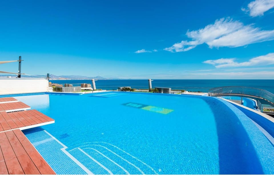 Sea view, Swimming pool
