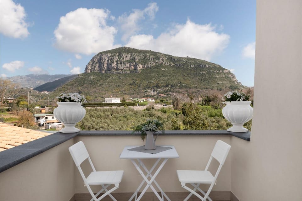 Patio, View (from property/room), Balcony/Terrace, Mountain view