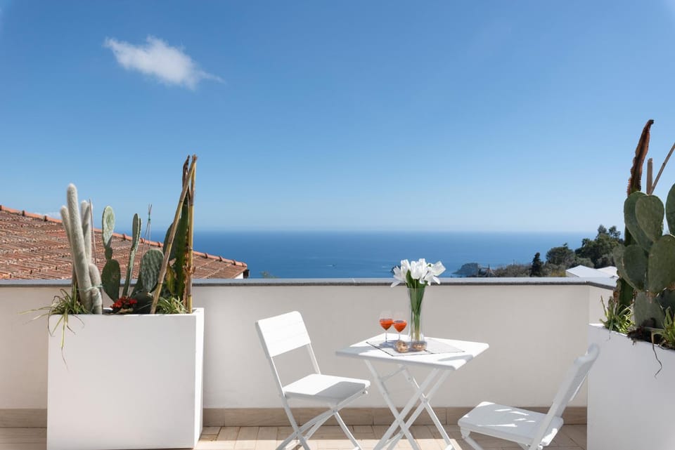 Patio, View (from property/room), Balcony/Terrace, Sea view
