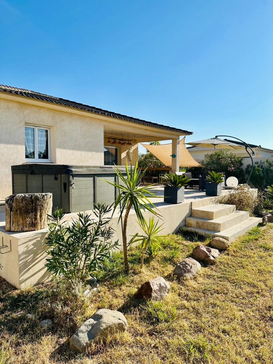 Patio, Day, Garden, Spa and wellness centre/facilities, Garden view