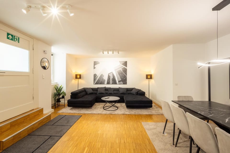 Facade/entrance, Living room, Seating area, Dining area
