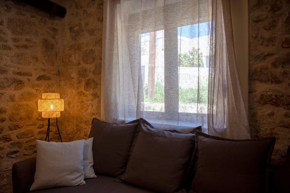Gravel Aegina House Apartment in Islands
