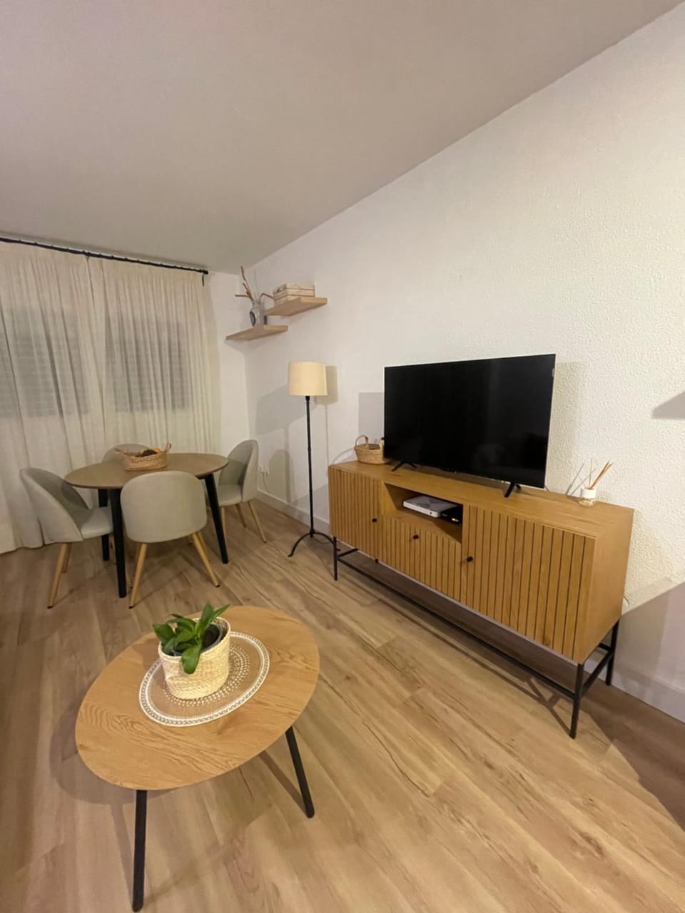 Apartamento en Santa Margarita en Port Badia Apartment in Roses