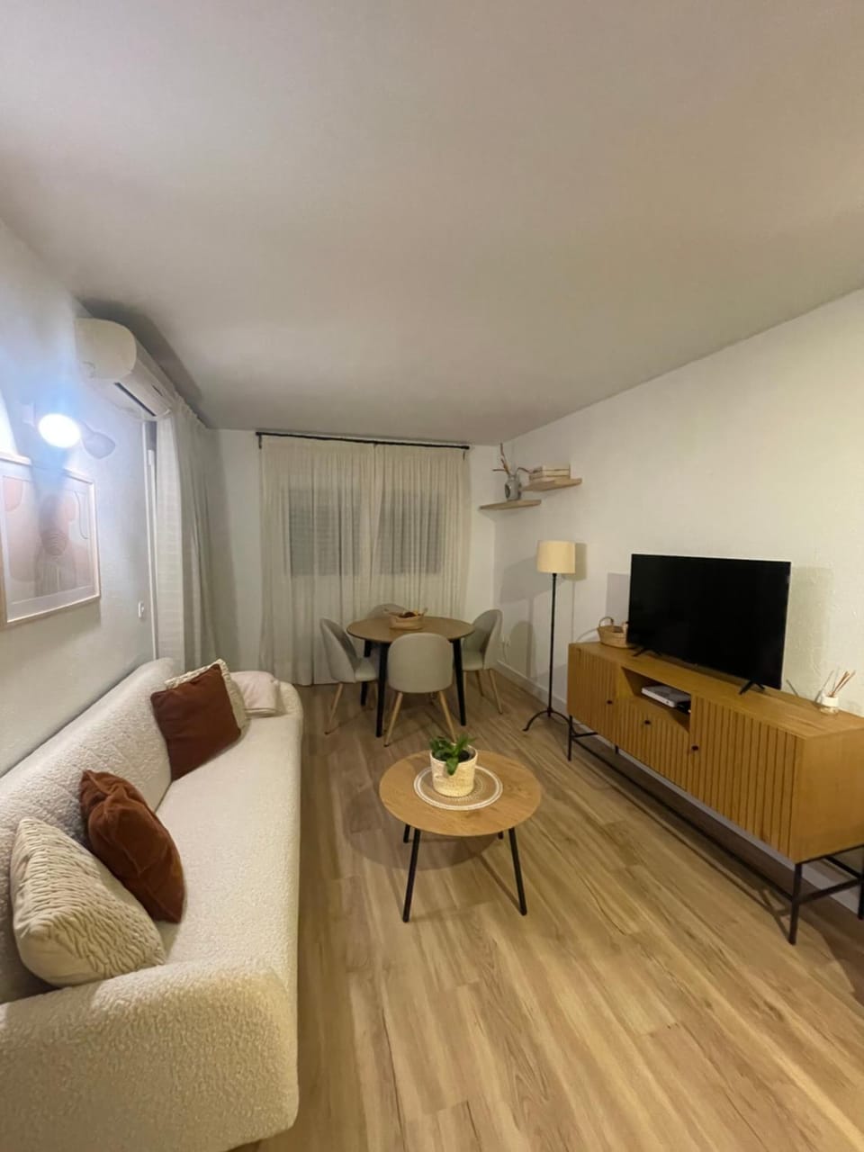 Apartamento en Santa Margarita en Port Badia Apartment in Roses