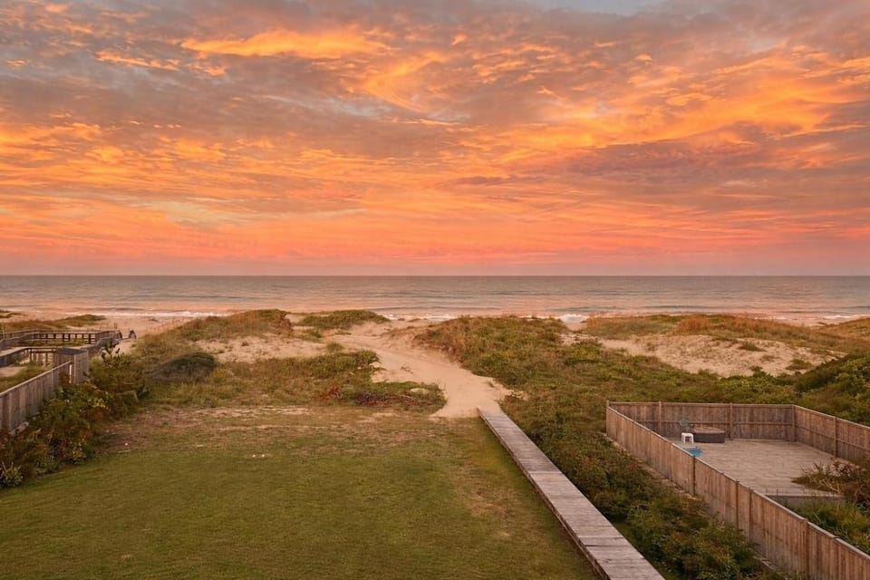 SN9615- Byrd's Nest House in Nags Head