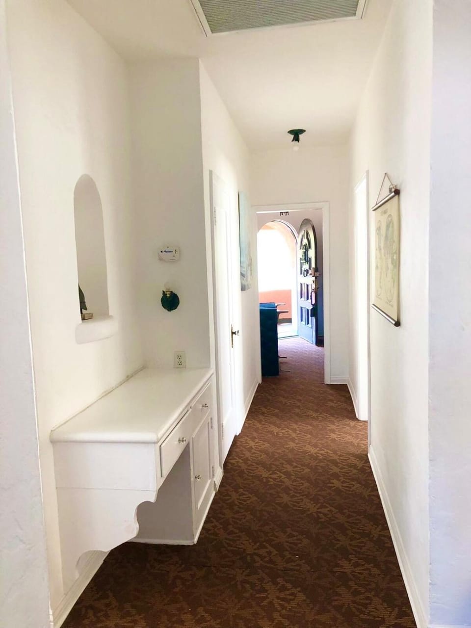 2b1b, a quiet place near the bustling area of Hollywood Villa in San Fernando Valley