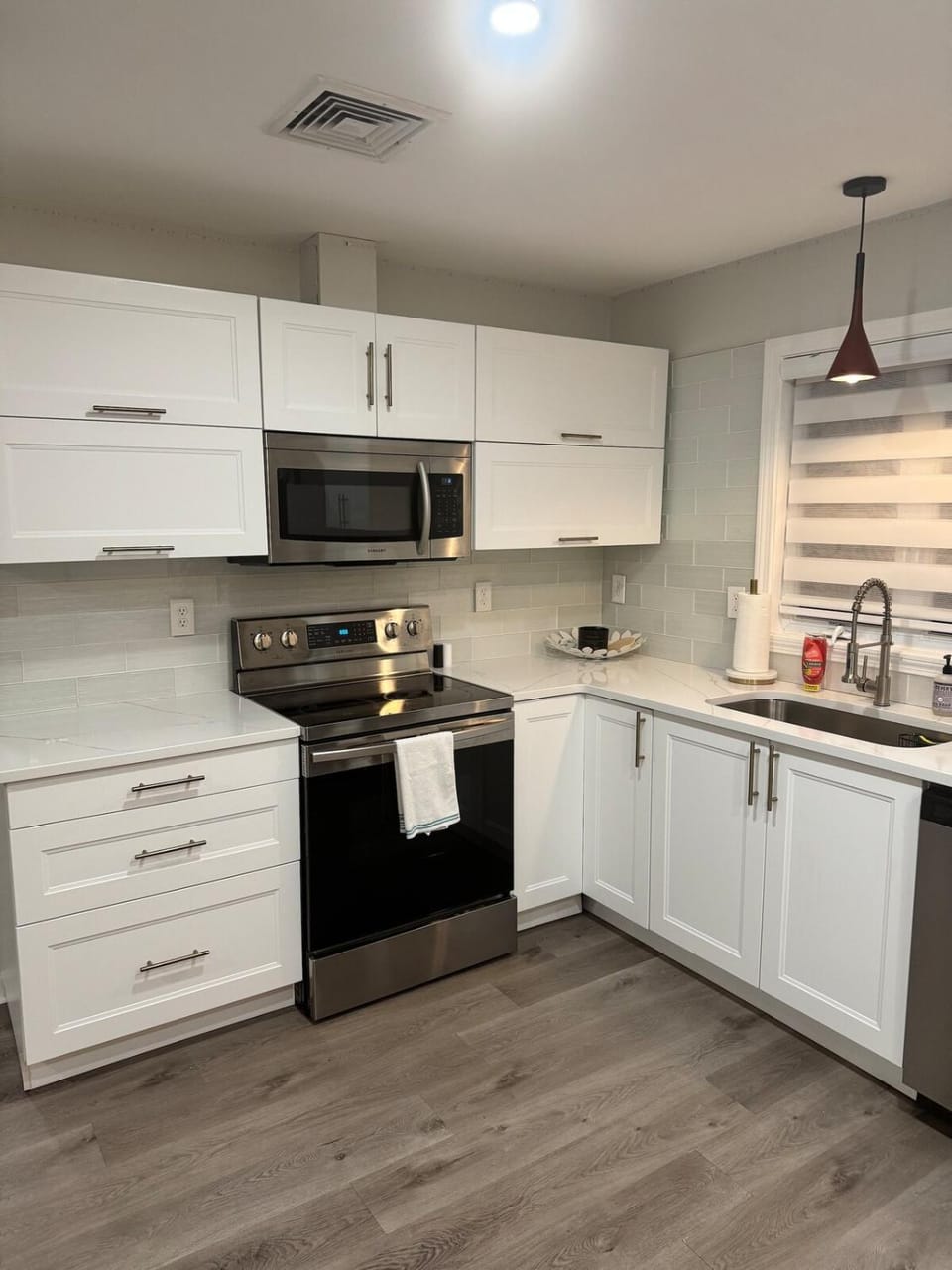 Coffee/tea facilities, Kitchen or kitchenette, dishwasher, minibar, oven, stove, toaster