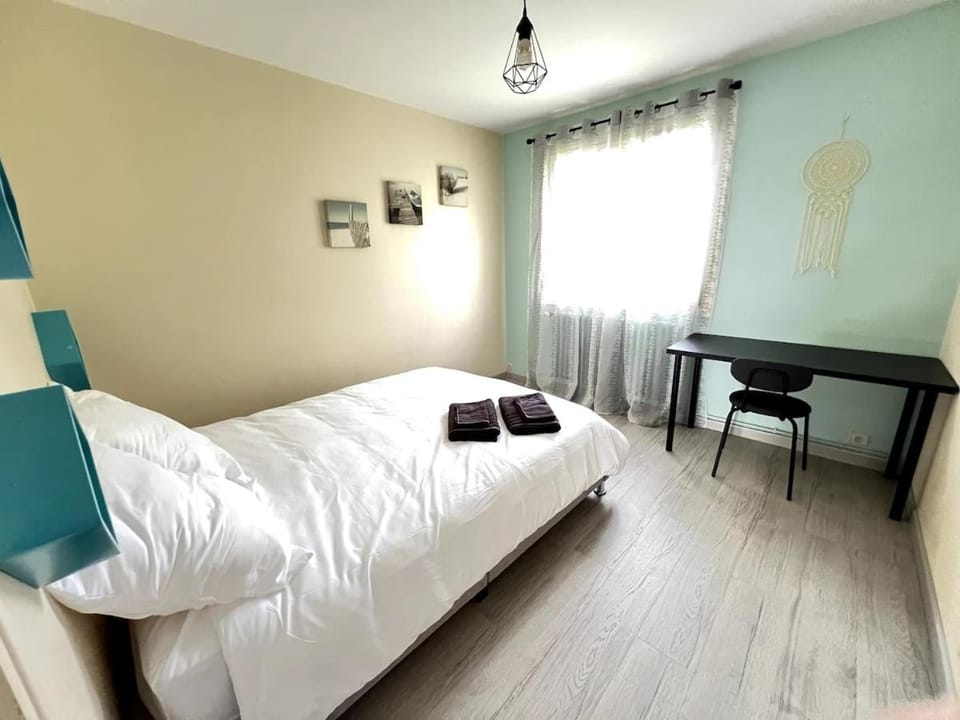 maison familiale 14 personnes House in Pays de la Loire