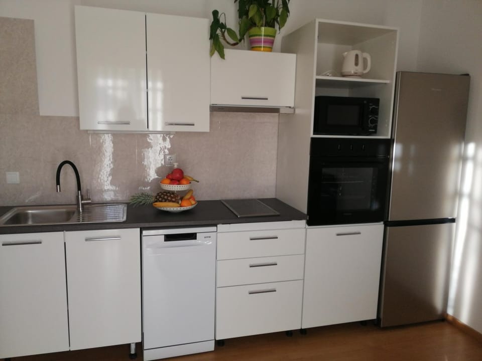 LARAGLORIa Apartment in Šibenik-Knin County, Croatia