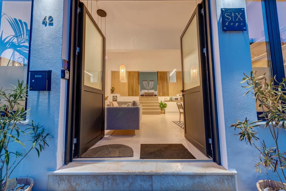 Six keys Apartment in Decentralized Administration of the Aegean