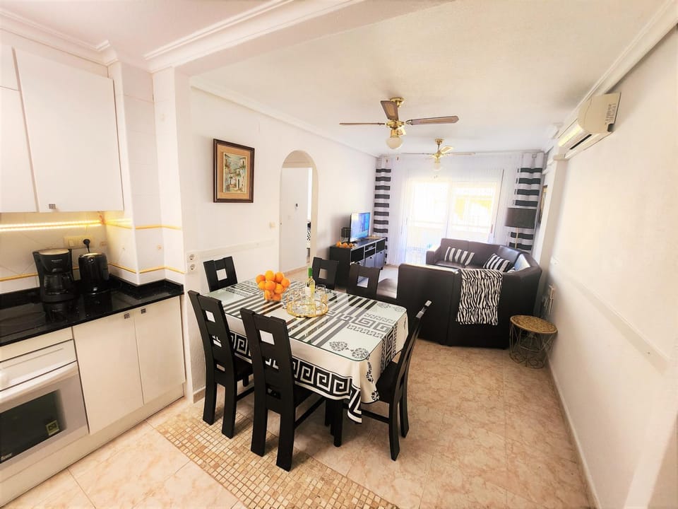 Apartament Pinada Beach Apartment in Torre La Mata