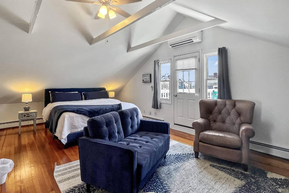 Grove Place Beach Bungalow House in West Haven