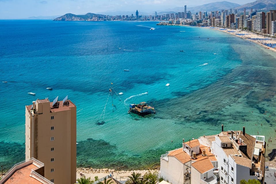 Nearby landmark, Off site, Day, Natural landscape, Bird's eye view, Beach, City view, Mountain view, Sea view