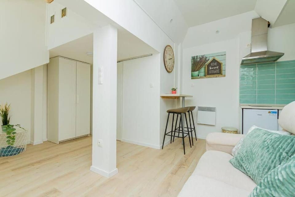 Kazy Street Apartment 2 - in the Heart of Budapest Apartment in Budapest