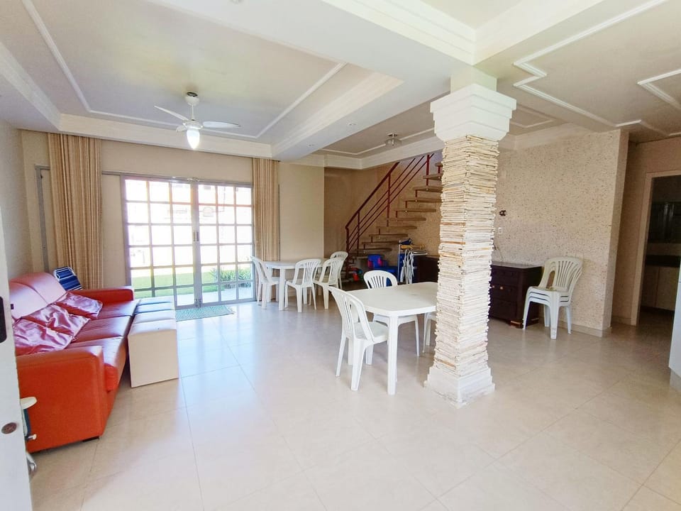 Living room, Dining area, Meeting/conference room