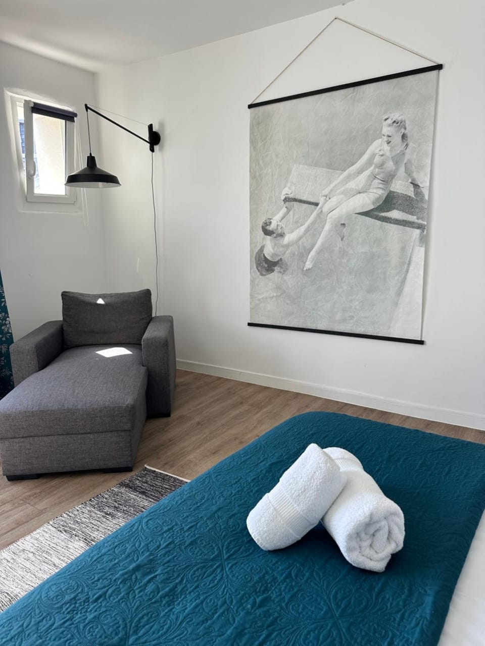 Photo of the whole room, Bedroom, Sea view