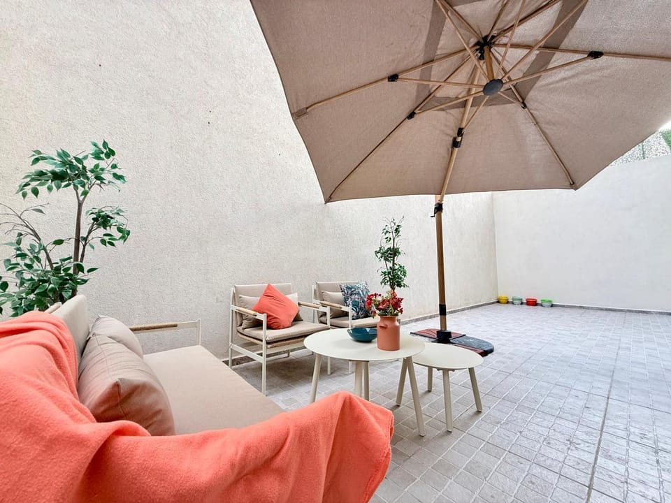 Patio, Balcony/Terrace, Balcony/Terrace