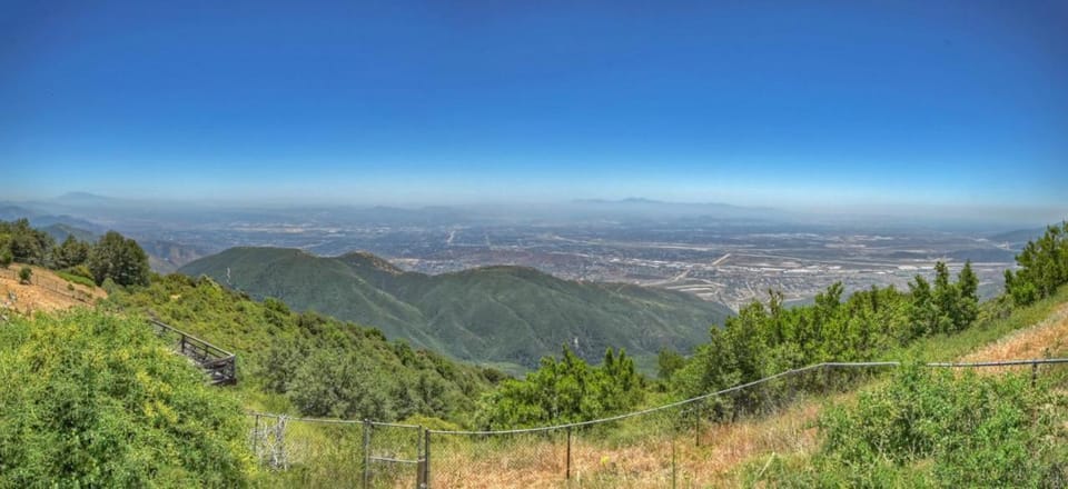 Lake Gregory Skyline Ridge House in Crestline