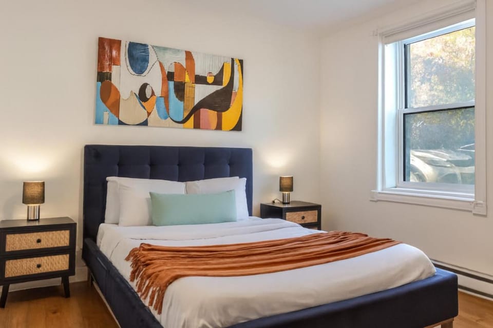 Artful 3BR in Montreal Village Apartment in Laval