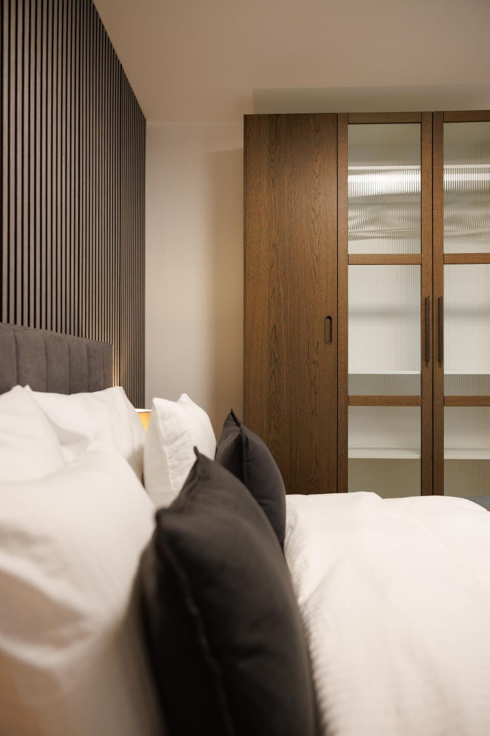Bed, Bedroom, wardrobe