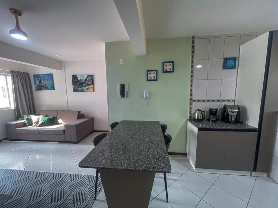 Amplo apartamento em residencial com piscina - 0455 Apartment in Florianopolis