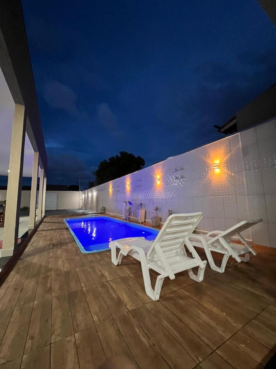 Casa com Piscina Aquecida, Churrasqueira e Wi-Fi - Perto do Centro House in State of Goiás