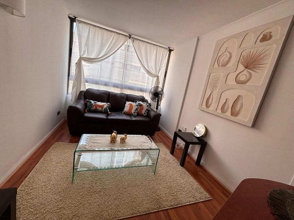 Living room, Photo of the whole room
