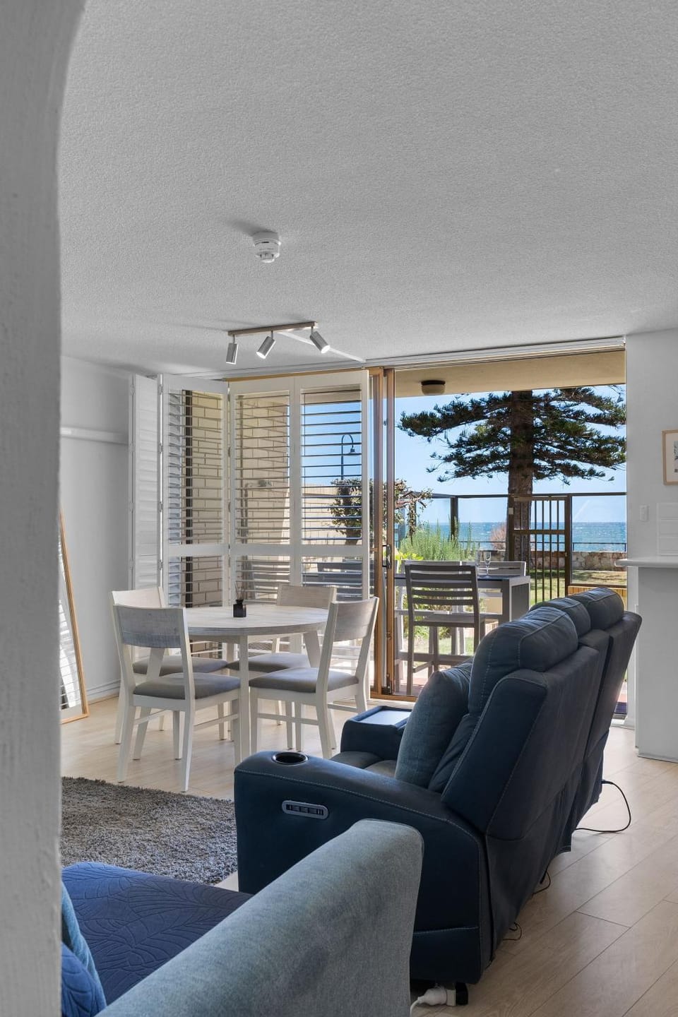 Esplanade Retreat on Melrose Apartment in Adelaide