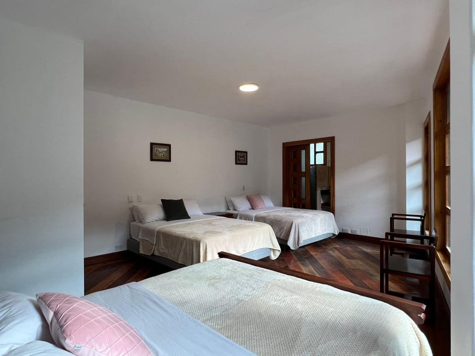 Villa Pastaza 4 Bedroom 3 Bath House in Banos