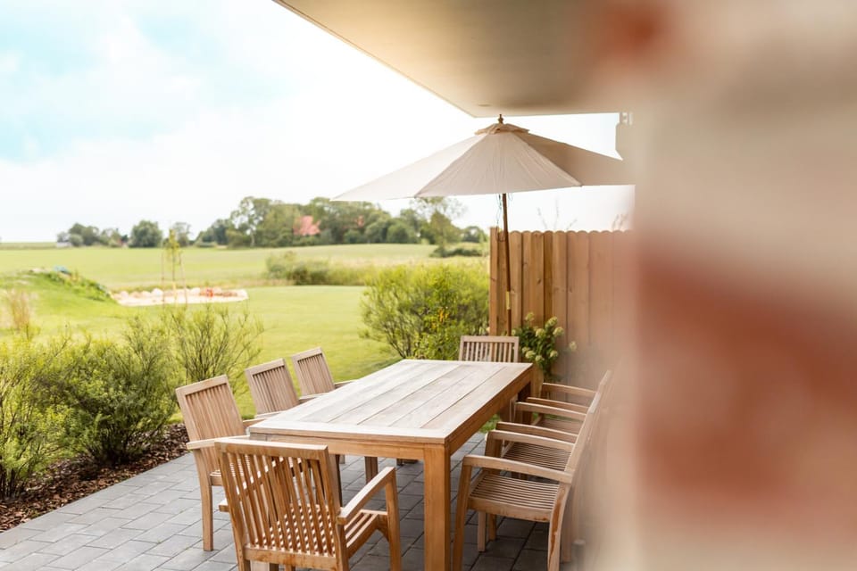Balcony/Terrace, Dining area, Garden view