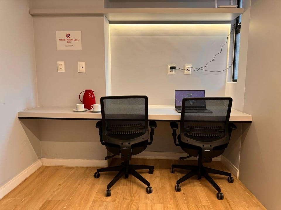 Meeting/conference room