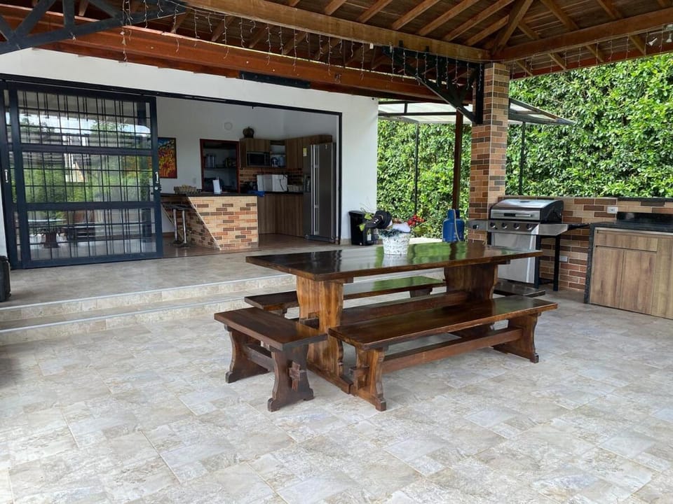 Finca Villa Andrea 1h20min desde Medellín Niquía House in Antioquia