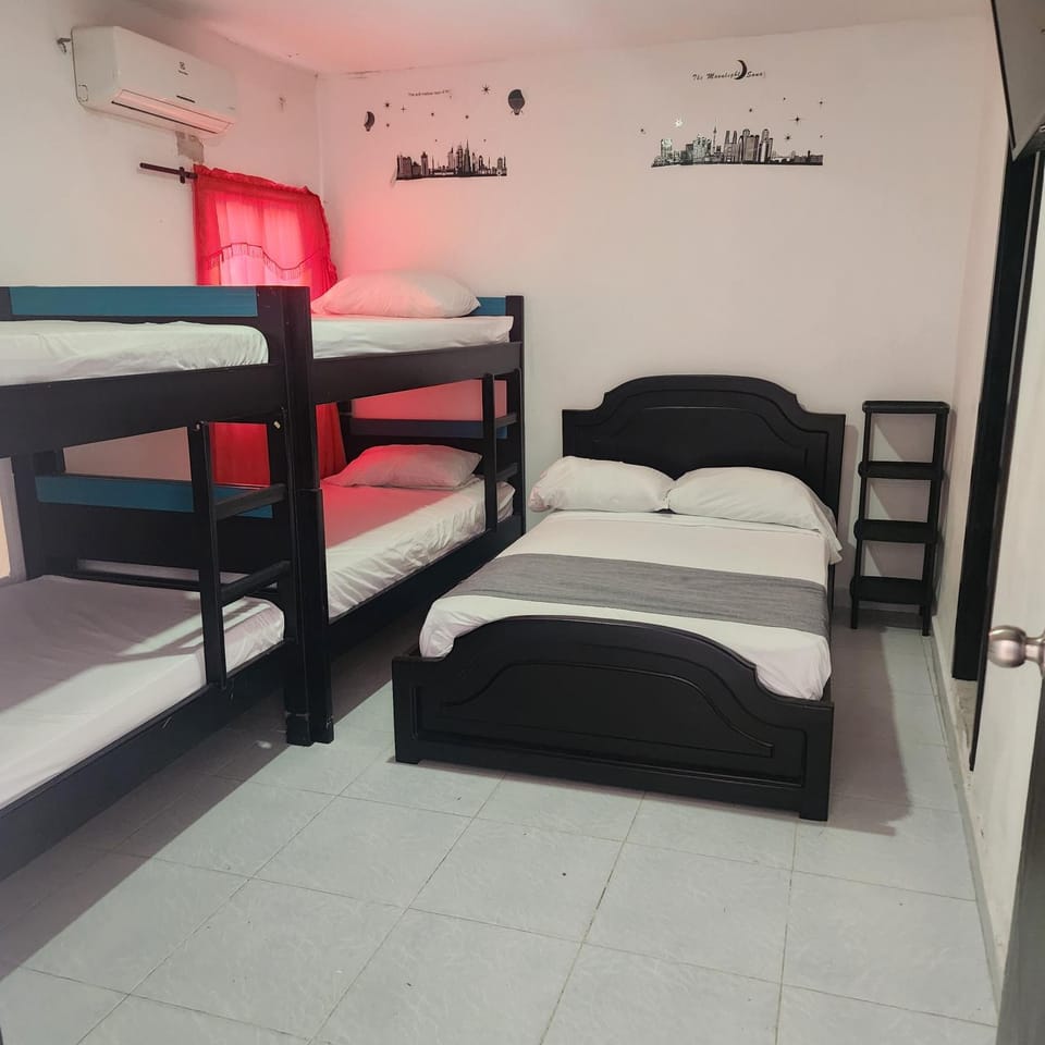 hostel Santamaria Bed and Breakfast in Gaira