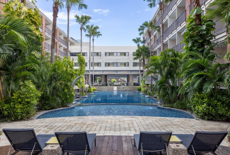 Swimming pool