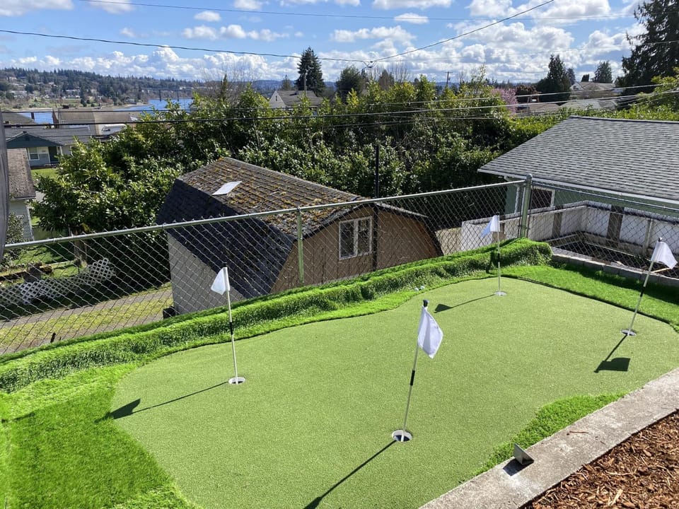 The Lookout Landing home House in Bremerton
