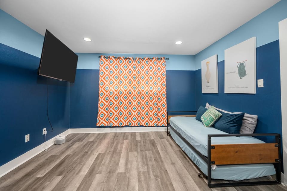 1-Bedroom Apartment Near Houston's Top Attractions with Free Park Apartment in Houston